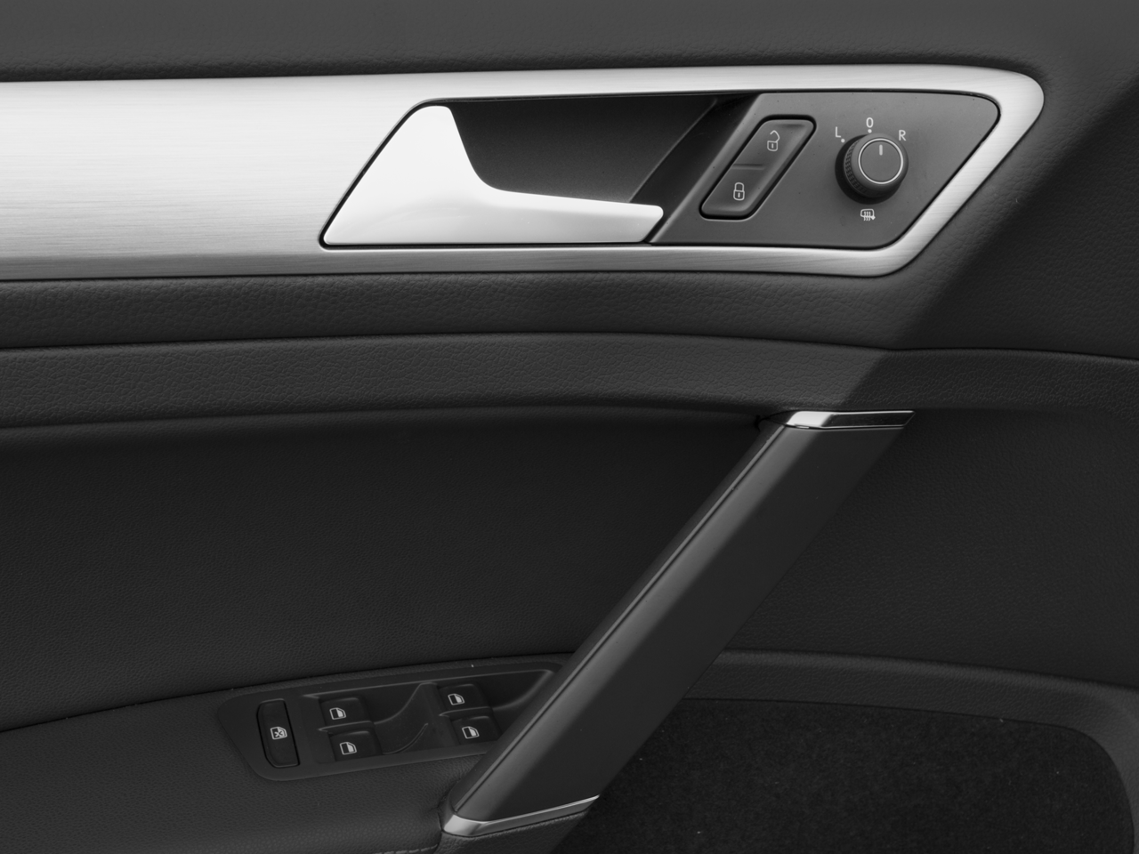 2017 Volkswagen Golf Wolfsburg Edition