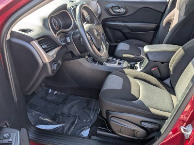 2017 Jeep Cherokee Altitude