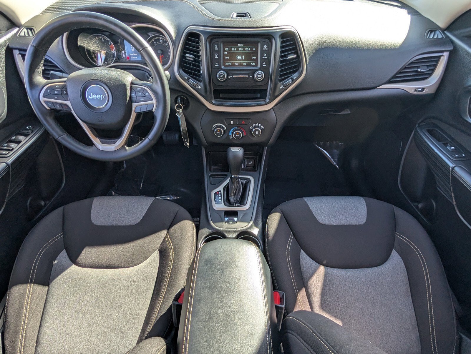 2017 Jeep Cherokee Altitude