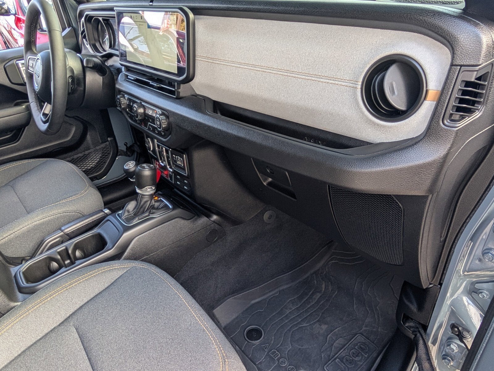 2025 Jeep Wrangler 4xe Willys