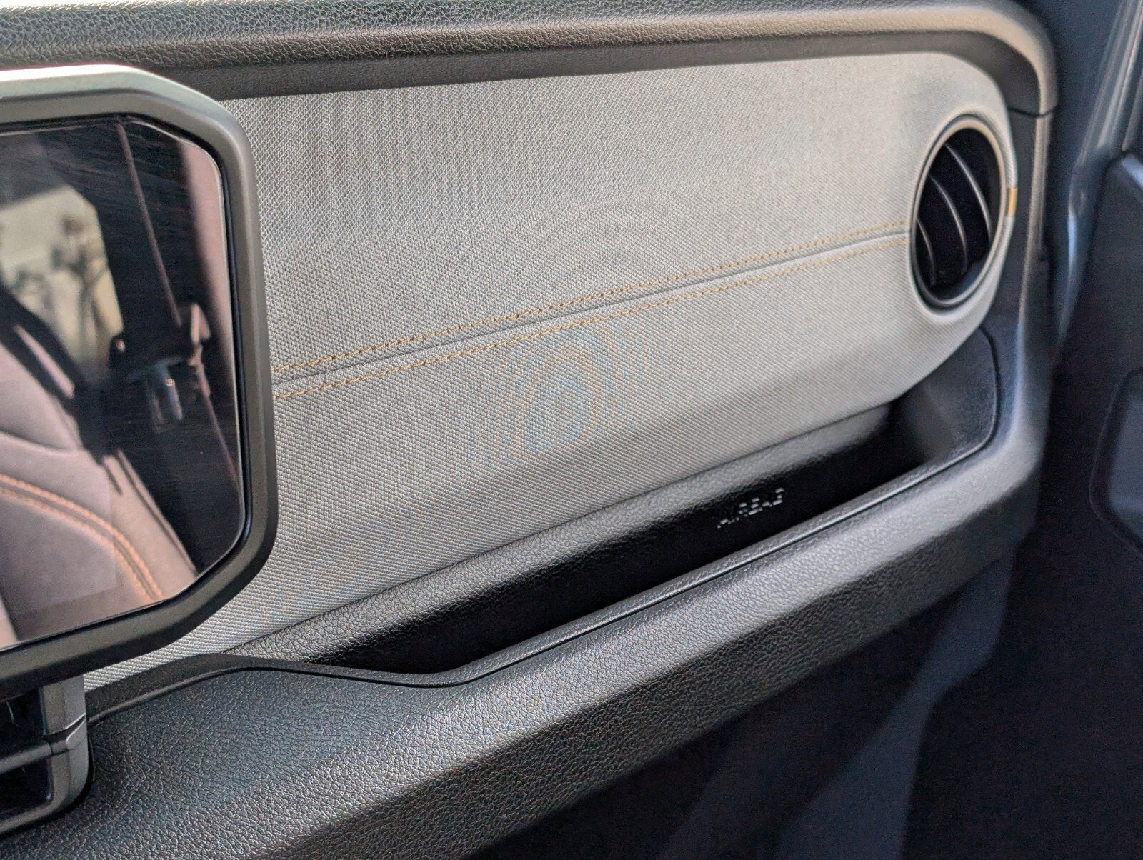 2025 Jeep Wrangler 4xe Willys