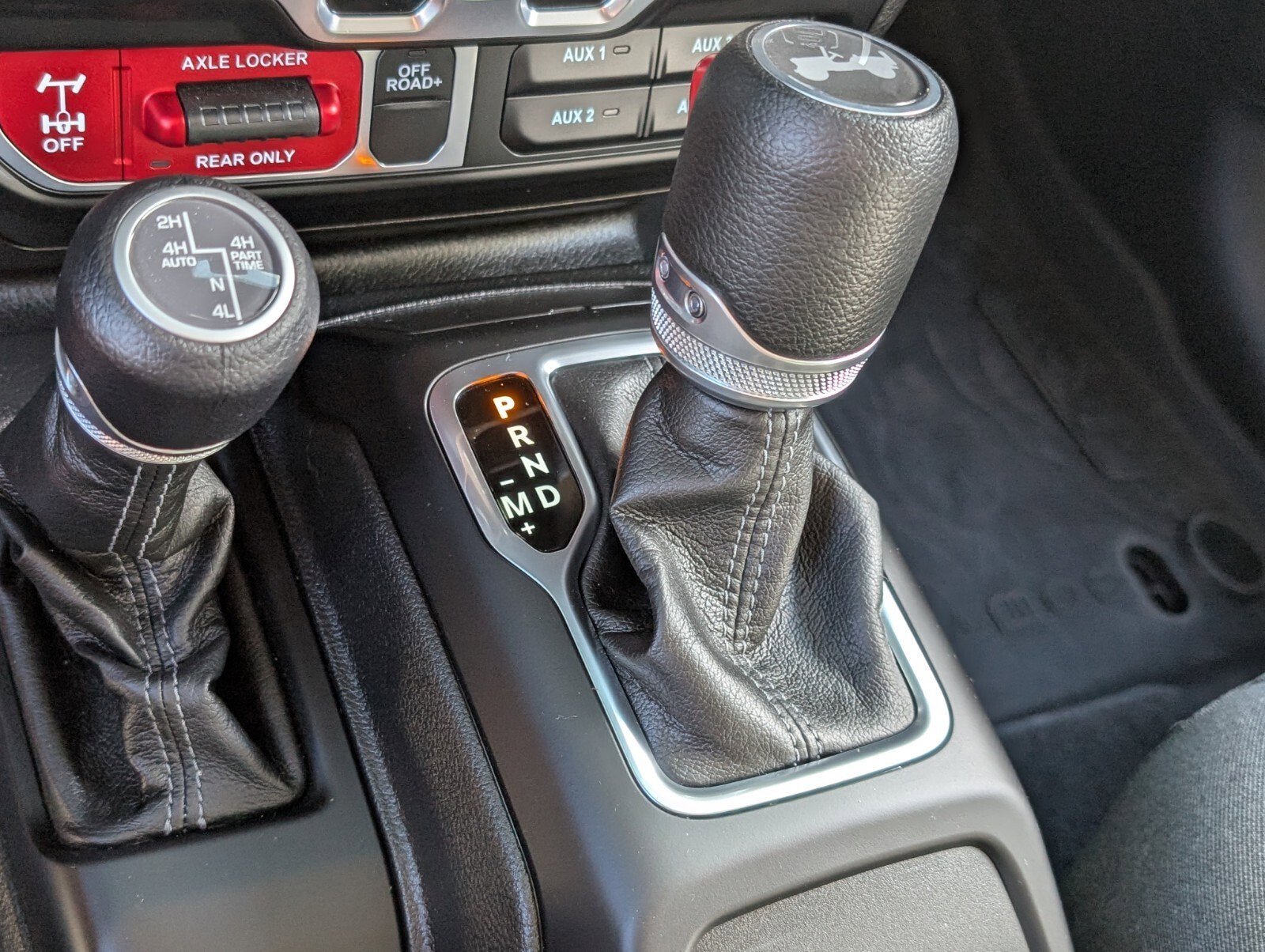 2025 Jeep Wrangler 4xe Willys