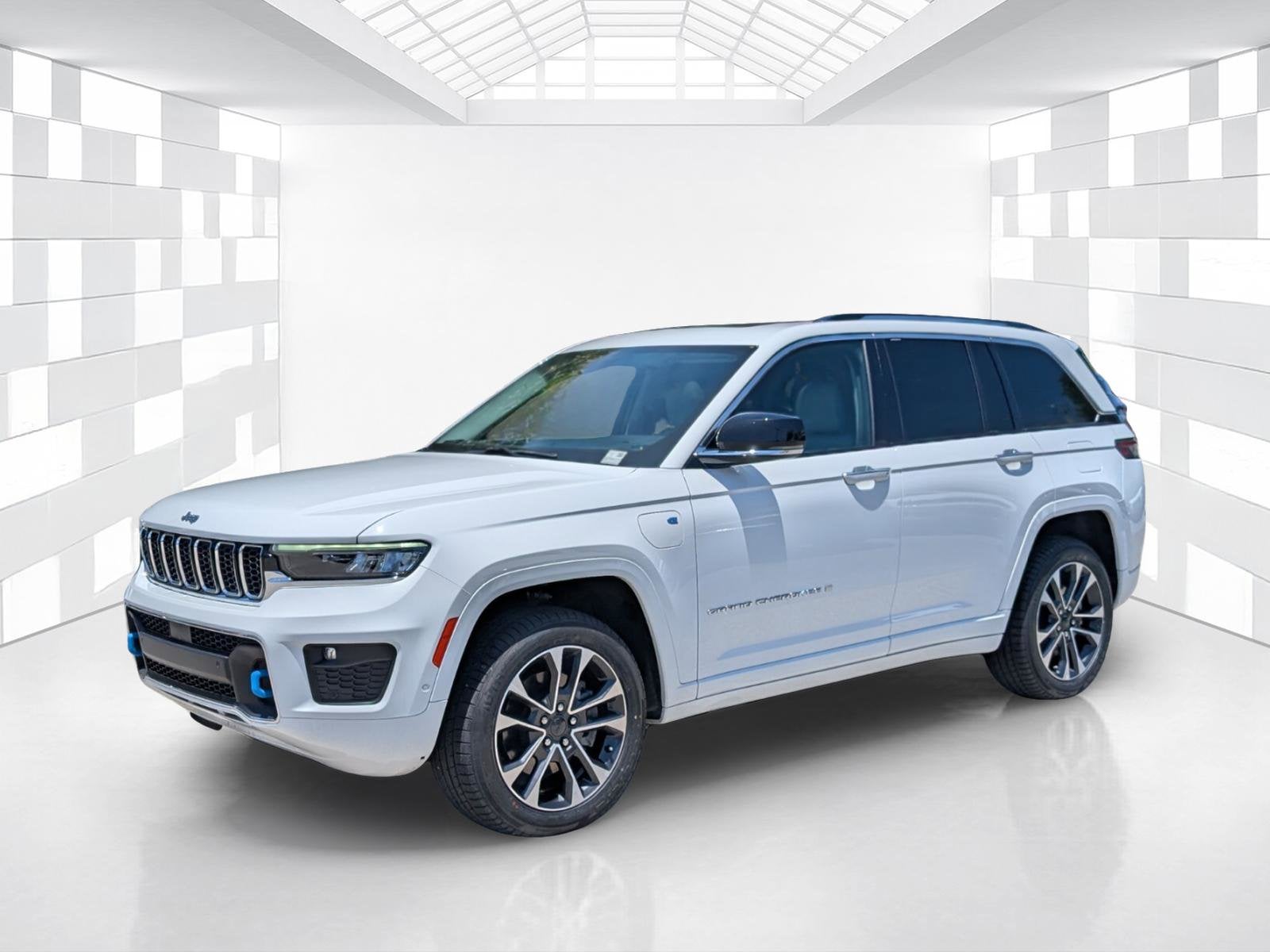 2022 Jeep Grand Cherokee 4xe Overland