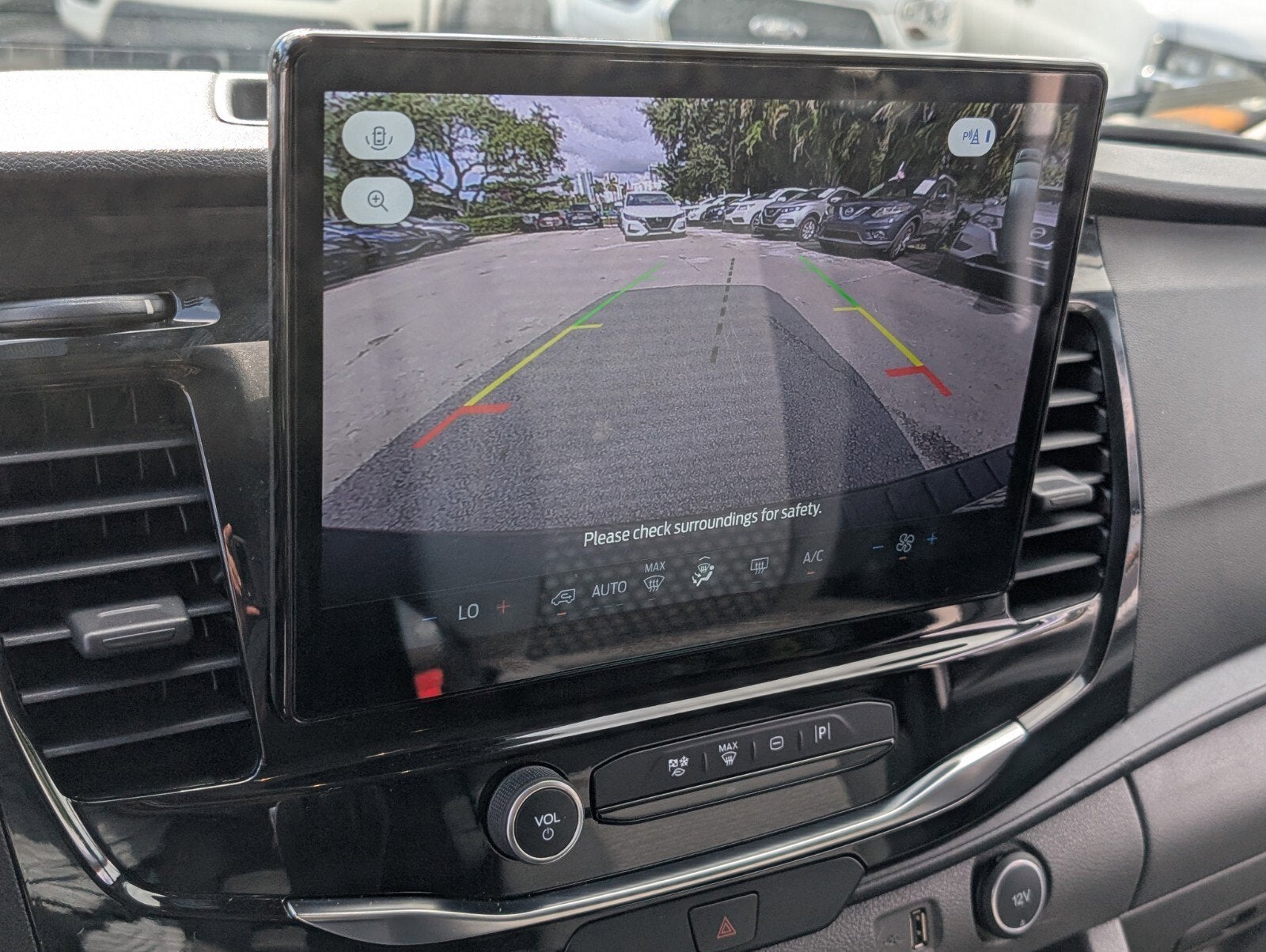 2023 Ford Transit Passenger Wagon XLT