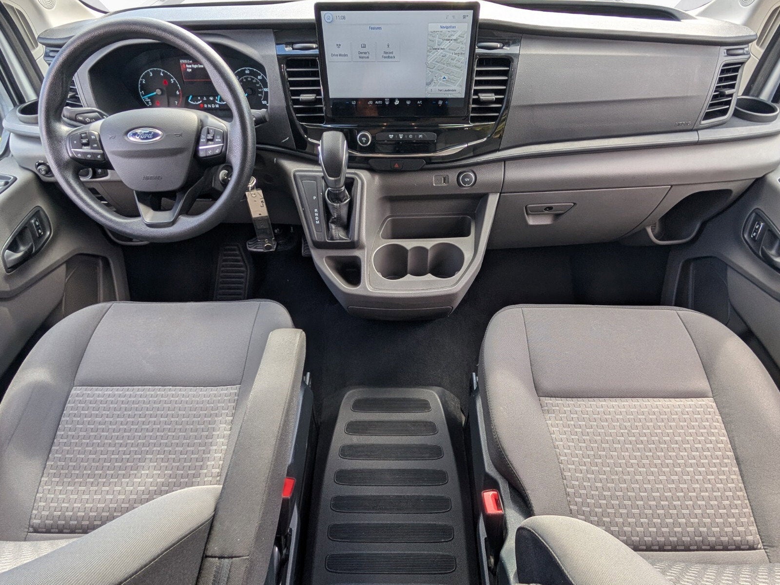 2023 Ford Transit Passenger Wagon XLT