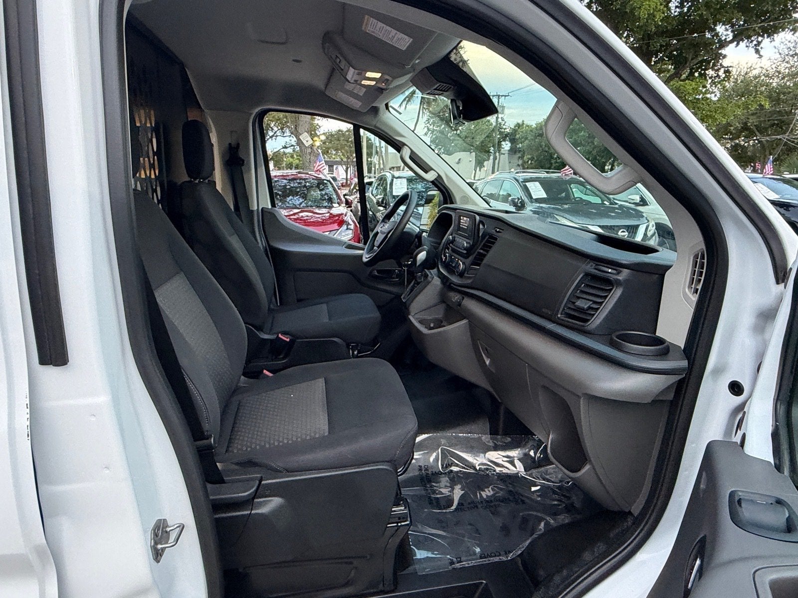 2025 Ford Transit Cargo Van Base