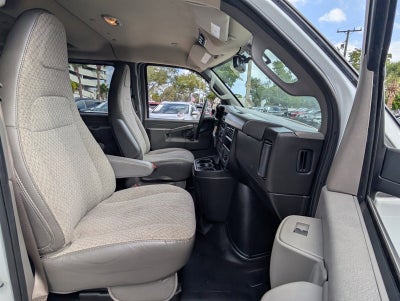 2023 Chevrolet Express Passenger LS