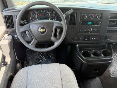 2025 Chevrolet Express Passenger LT