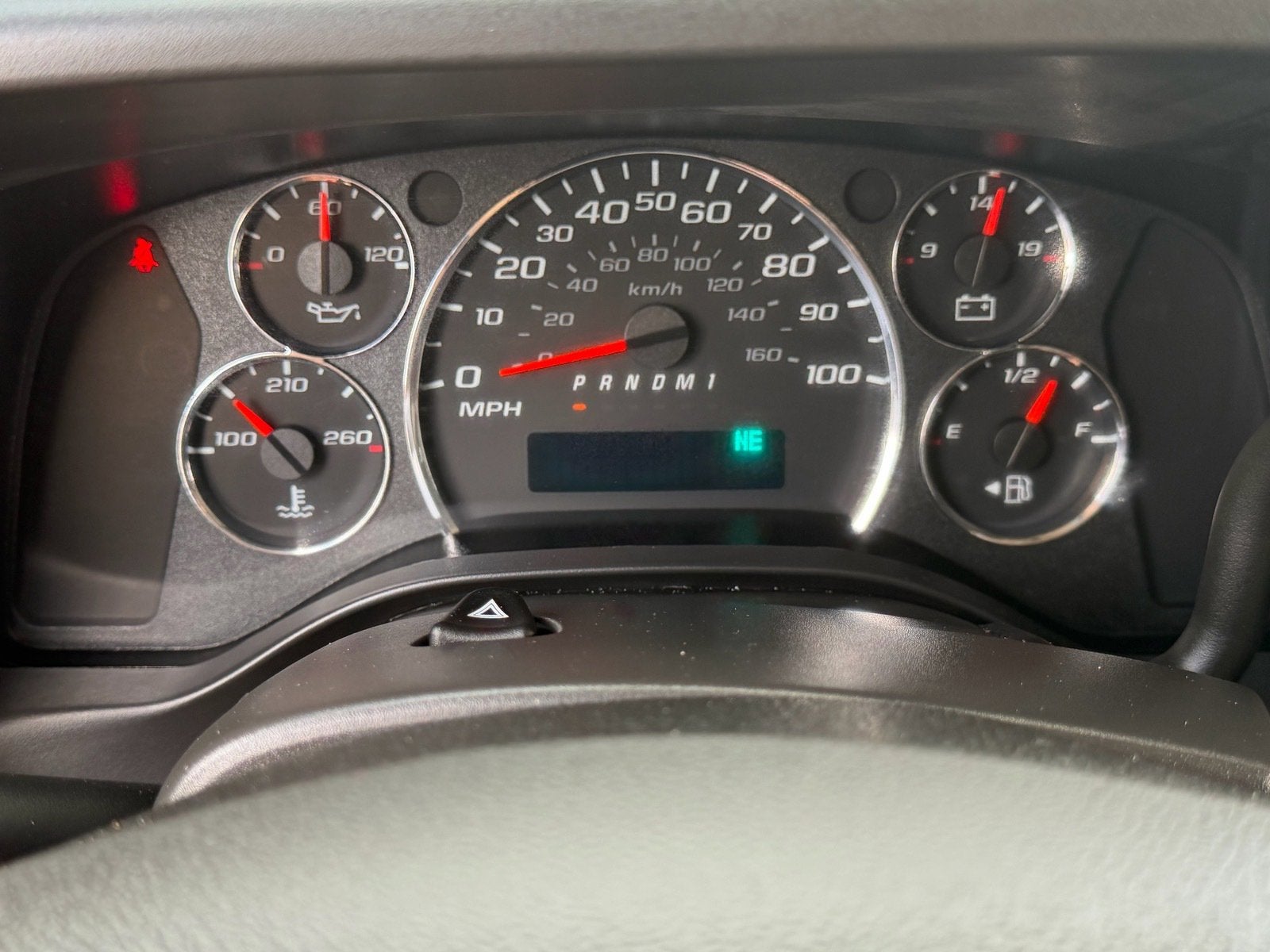 2025 Chevrolet Express Passenger LT