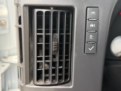 2025 Chevrolet Express Passenger LT