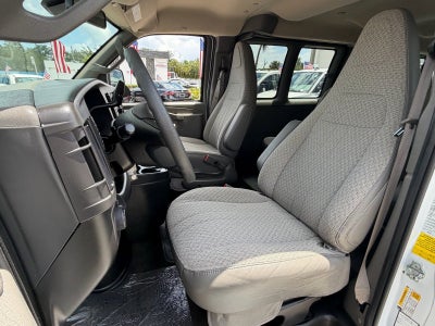 2025 Chevrolet Express Passenger LT