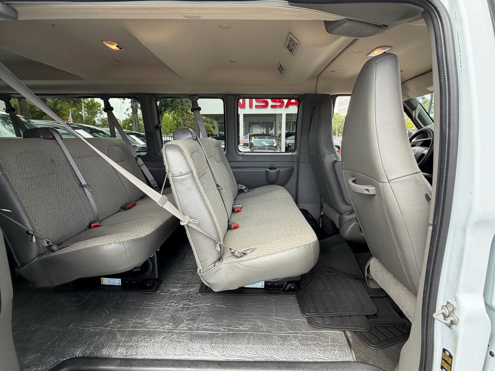 2025 Chevrolet Express Passenger LT