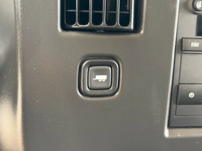 2025 Chevrolet Express Passenger LT