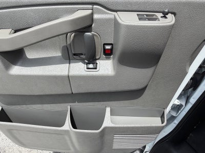 2025 Chevrolet Express Passenger LT