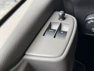 2025 Chevrolet Express Passenger LT