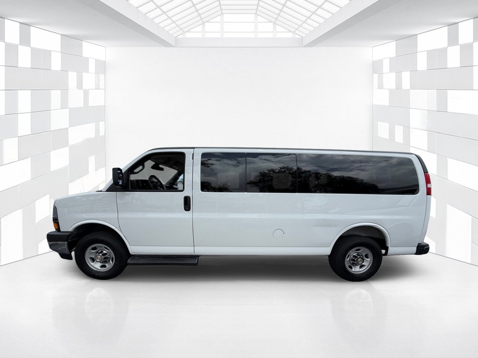 2025 Chevrolet Express Passenger LT