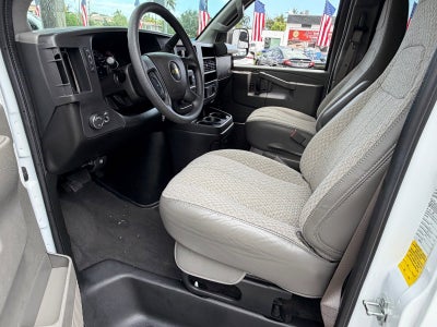2025 Chevrolet Express Passenger LT