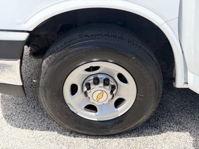 2024 Chevrolet Express Passenger LT