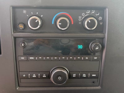 2024 Chevrolet Express Passenger LT