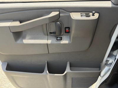 2024 Chevrolet Express Passenger LT