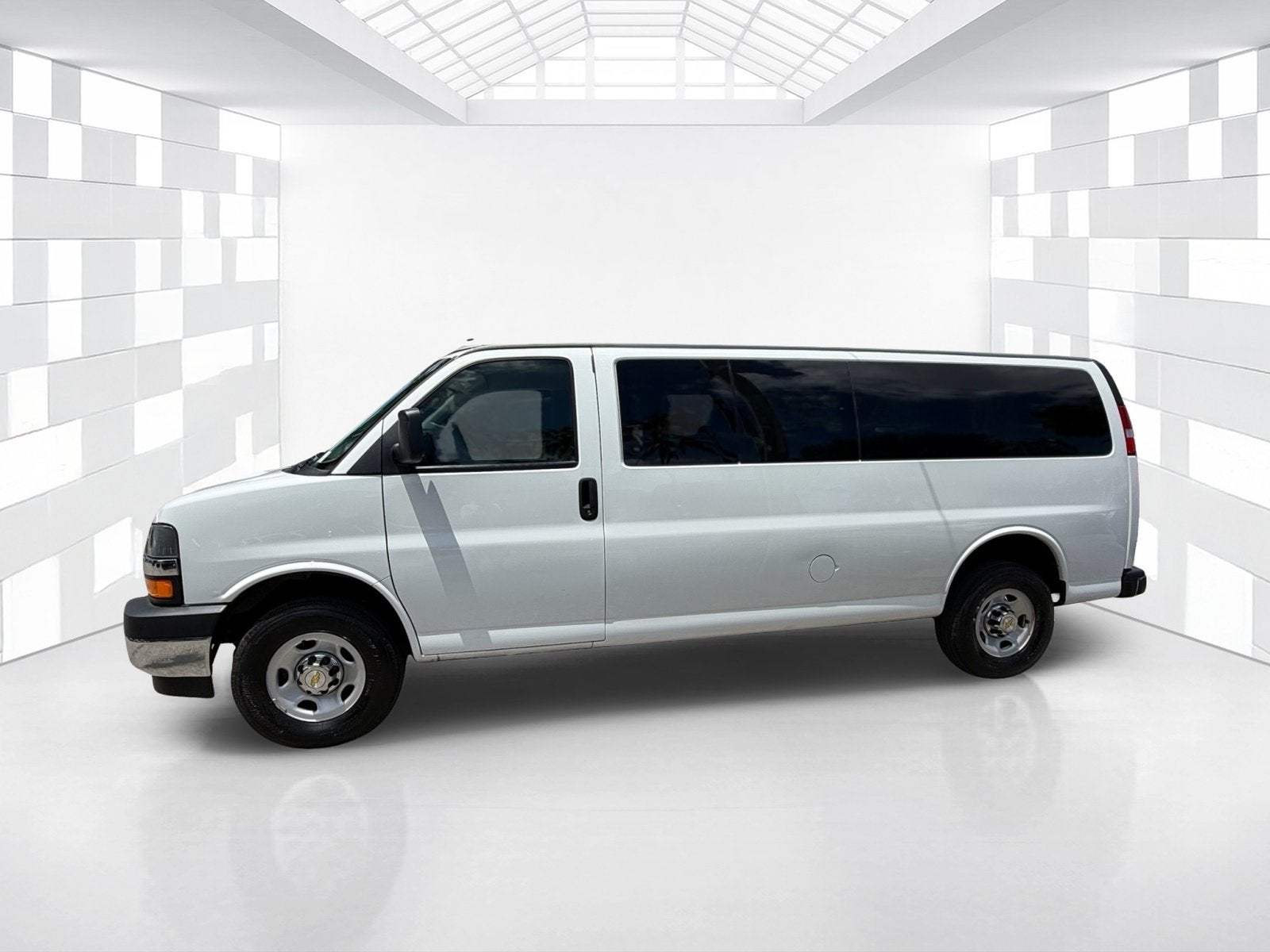 2024 Chevrolet Express Passenger LT