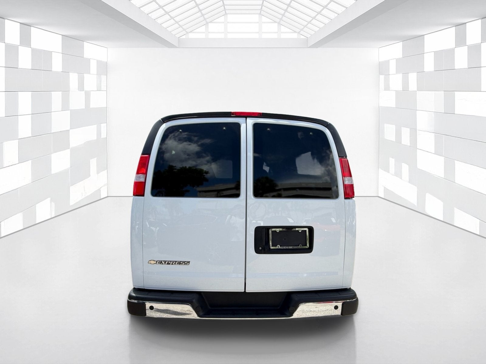 2024 Chevrolet Express Passenger LT