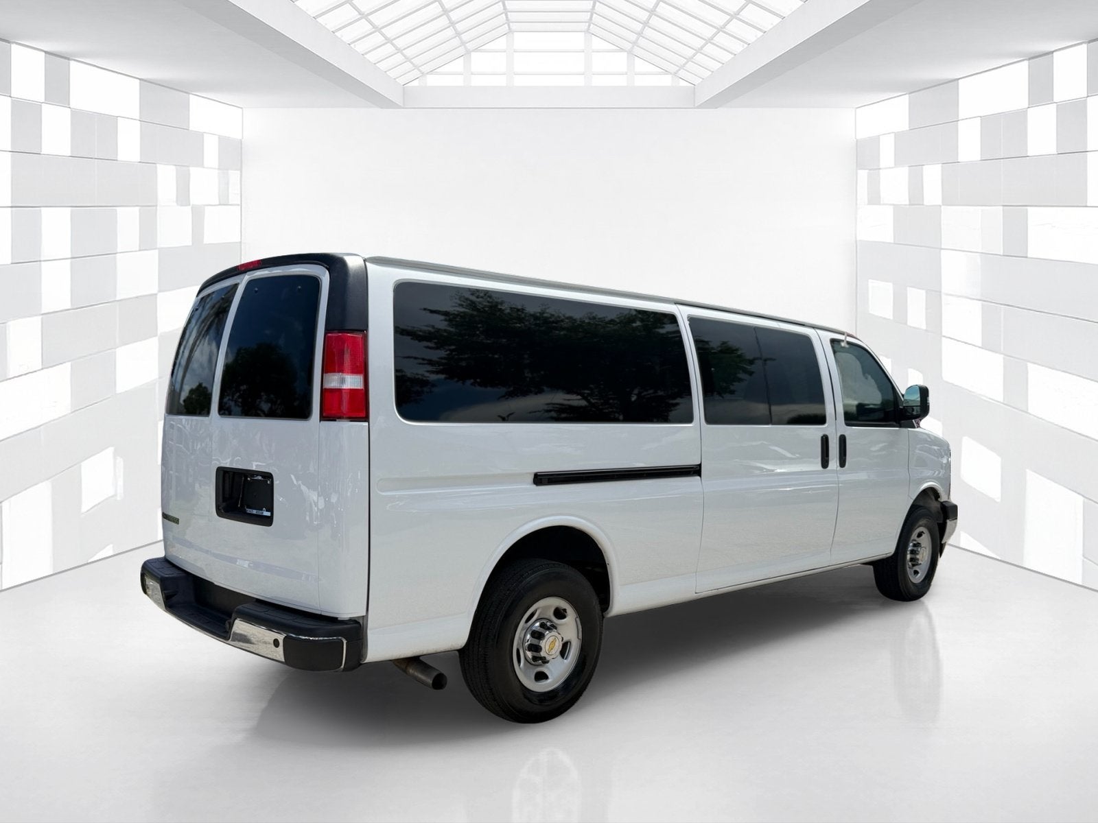 2024 Chevrolet Express Passenger LT