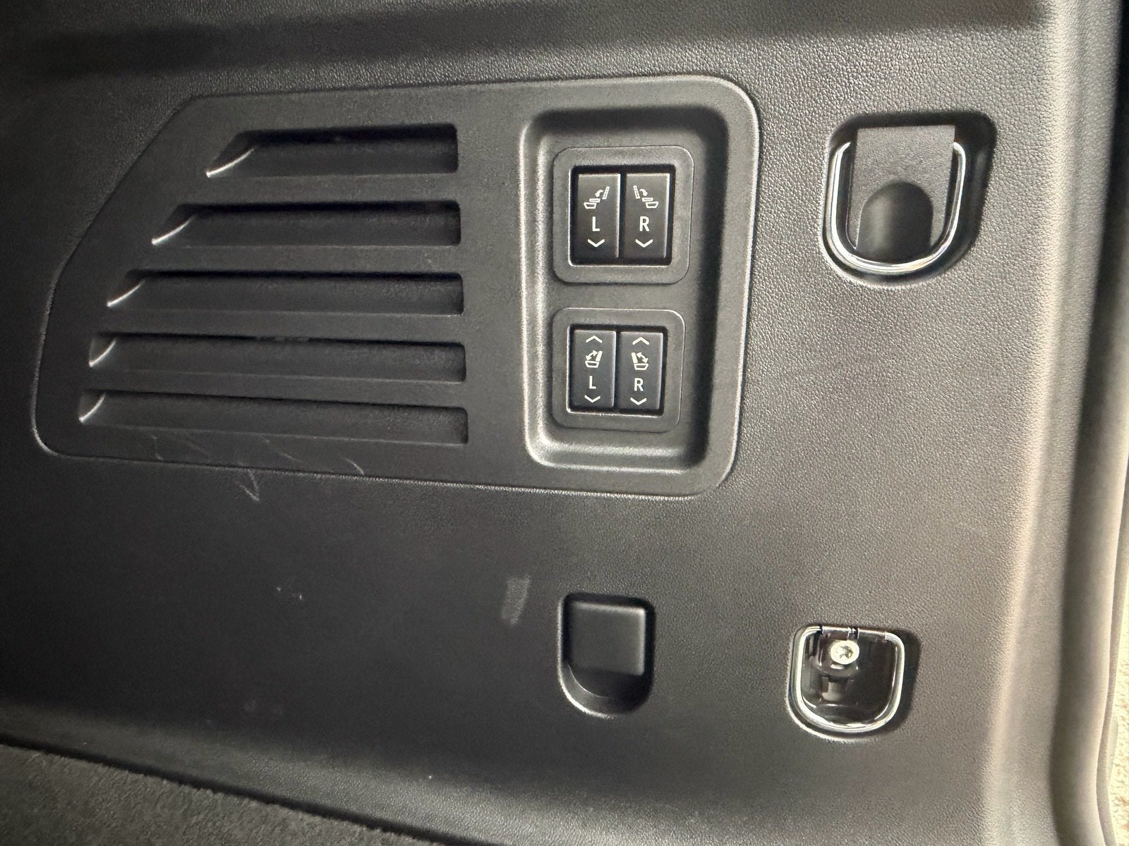 2024 GMC Acadia FWD Denali
