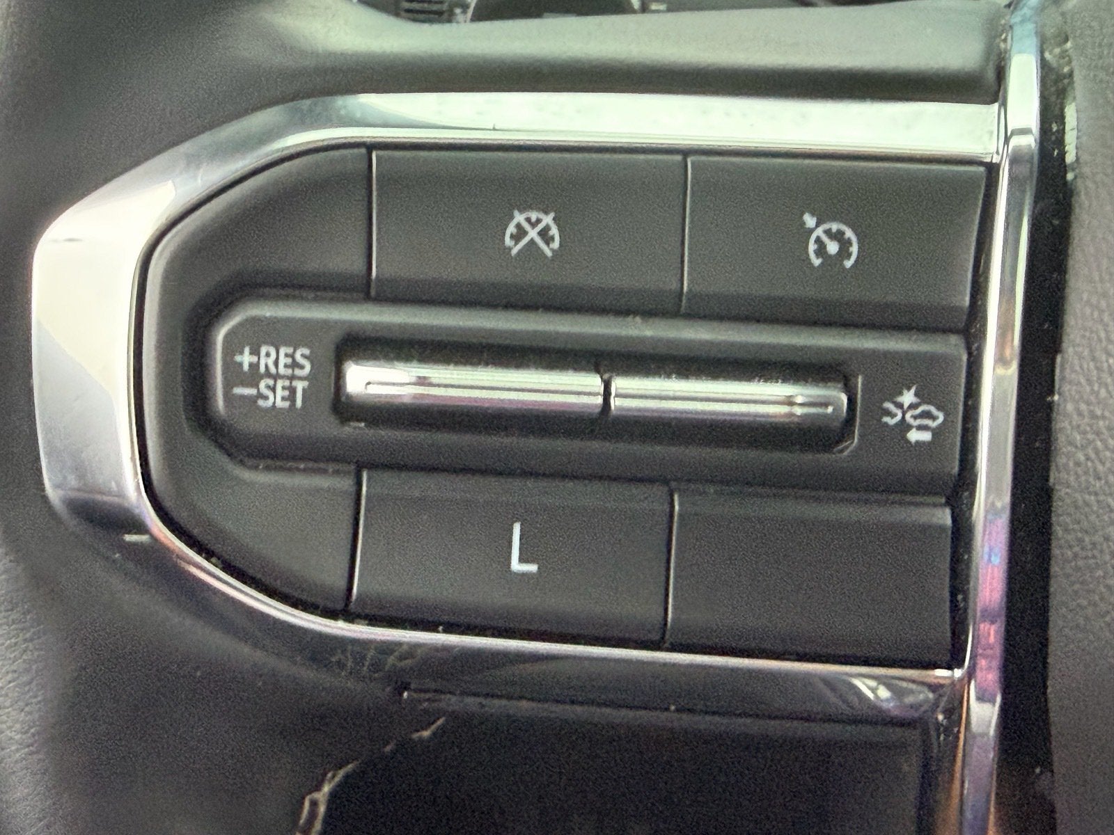 2024 GMC Acadia FWD Denali