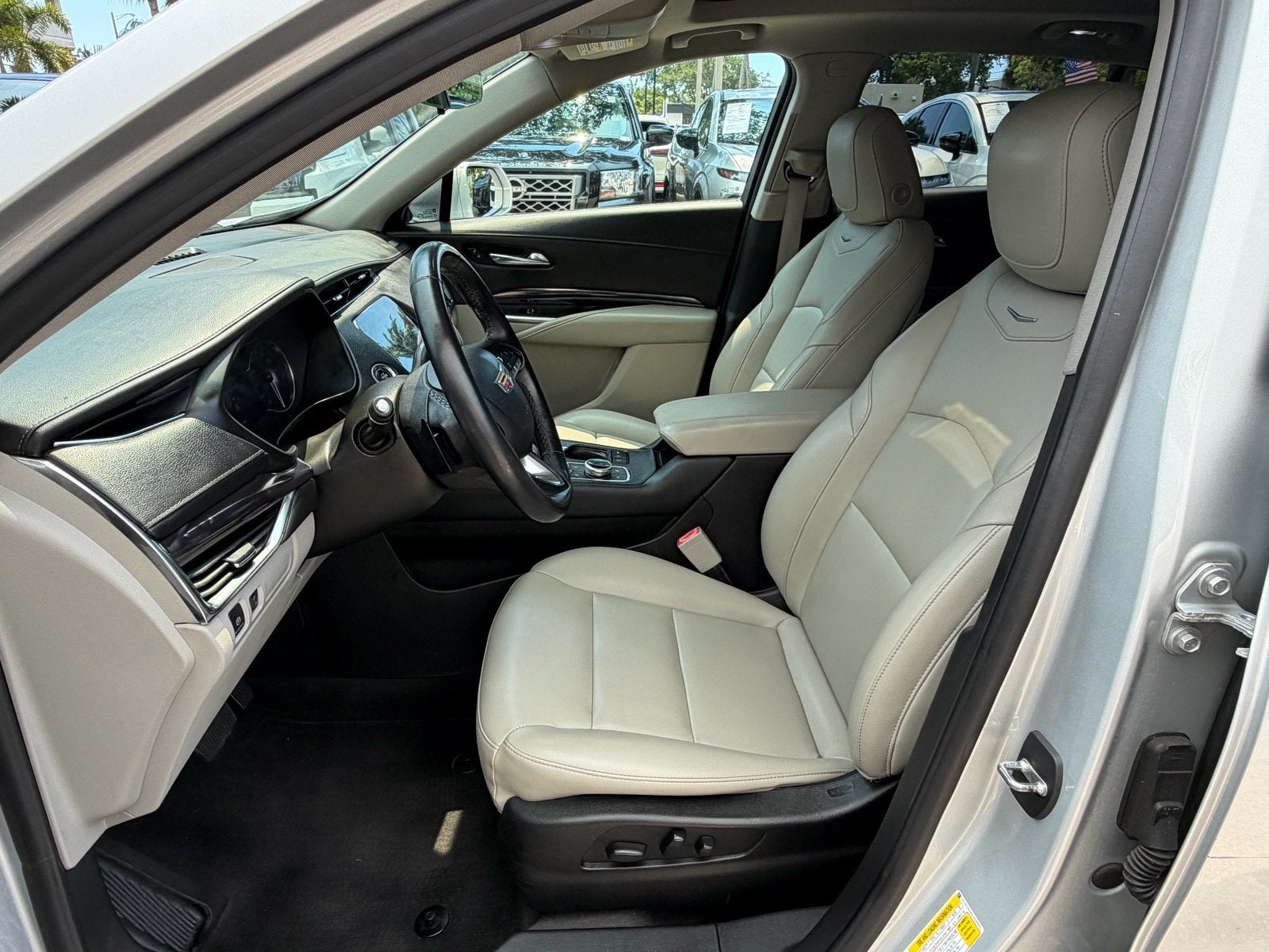 2020 Cadillac XT4 FWD Luxury