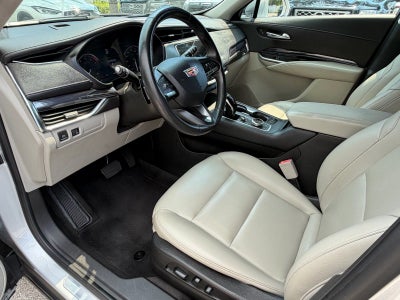 2020 Cadillac XT4 FWD Luxury