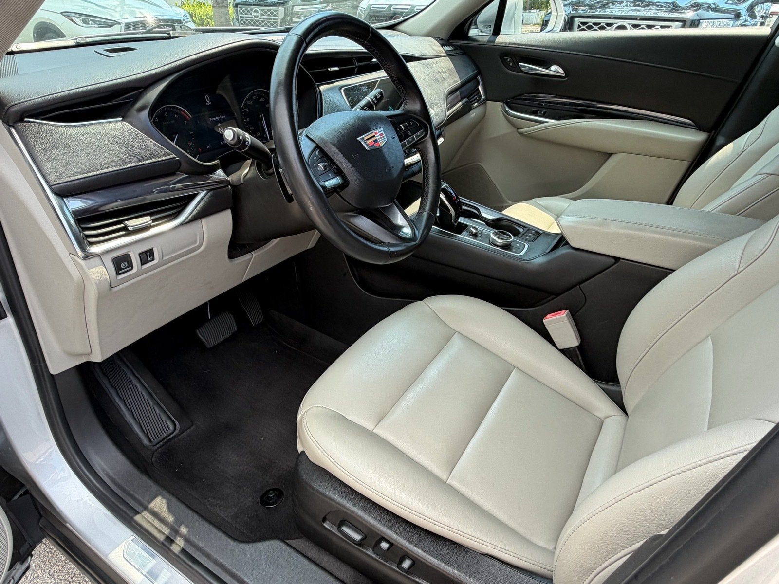 2020 Cadillac XT4 FWD Luxury