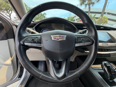 2020 Cadillac XT4 FWD Luxury