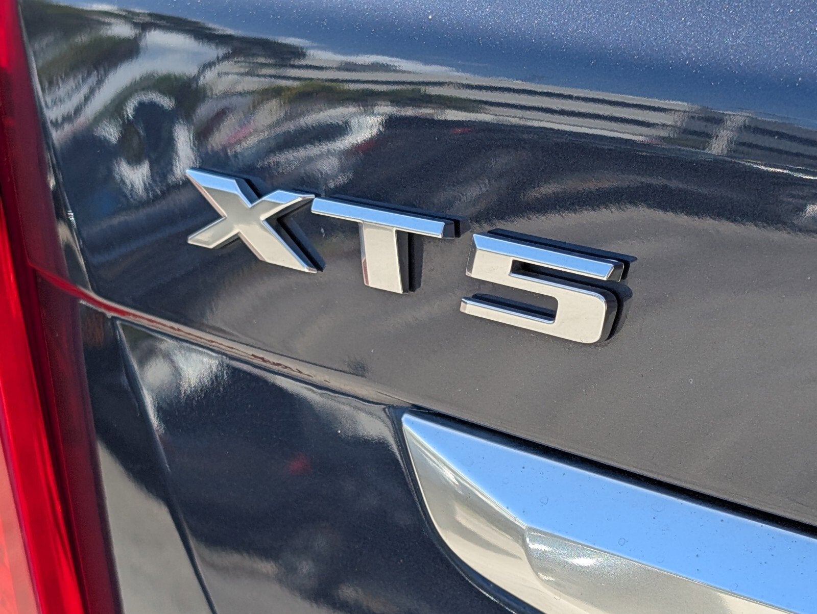 2018 Cadillac XT5 Luxury FWD