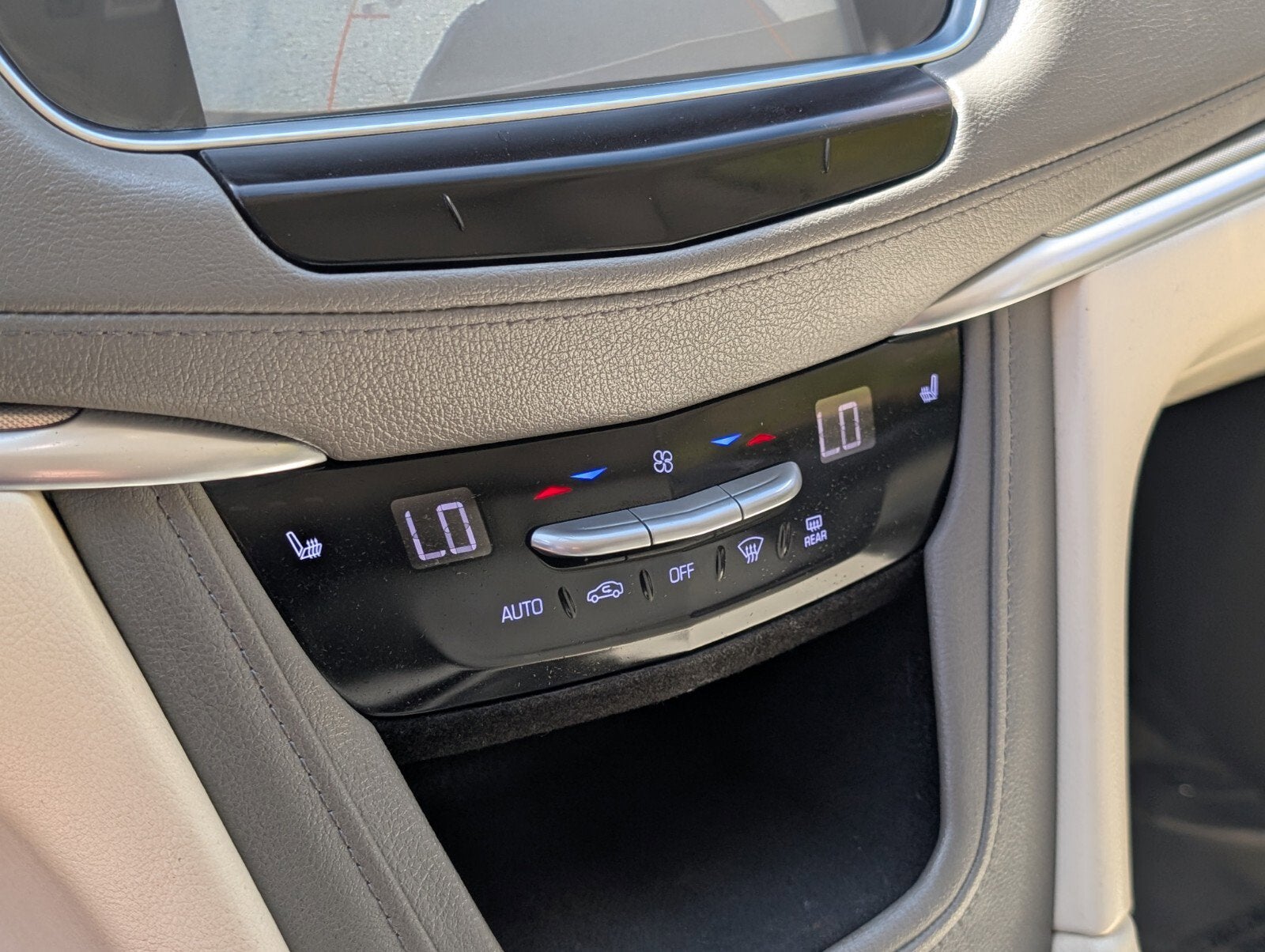 2018 Cadillac XT5 Luxury FWD