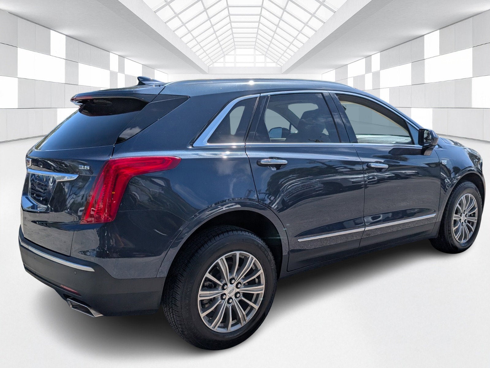 2018 Cadillac XT5 Luxury FWD