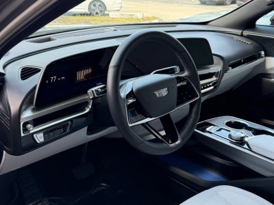 2024 Cadillac LYRIQ Luxury