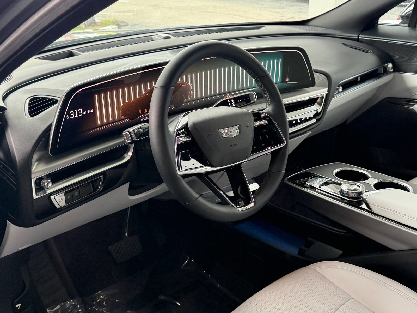 2024 Cadillac LYRIQ Luxury