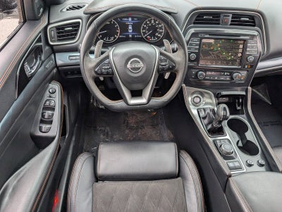 2023 Nissan Maxima SR