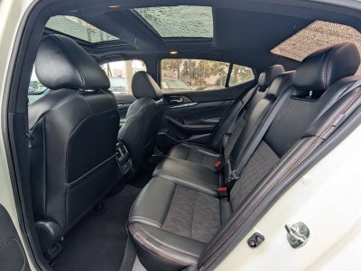 2023 Nissan Maxima SR