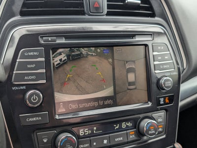 2023 Nissan Maxima SR