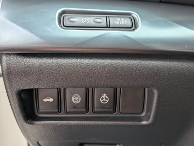 2023 Nissan Maxima SR