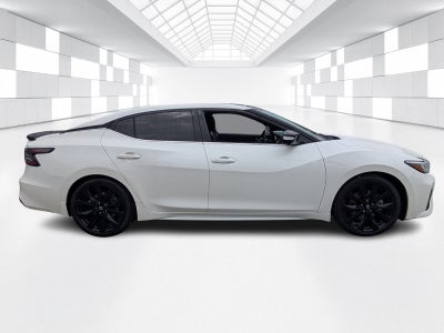2023 Nissan Maxima SR