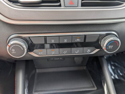 2024 Nissan Altima SR