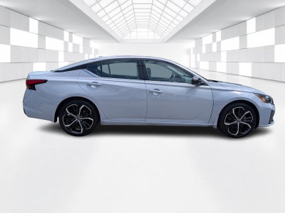 2024 Nissan Altima SR