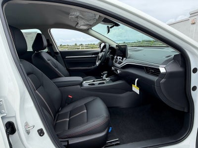2026 Nissan Altima SR