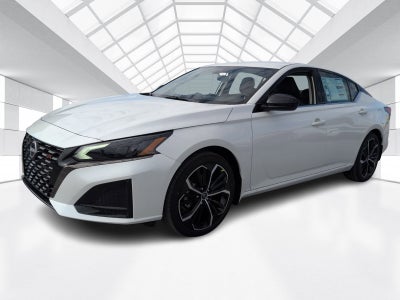 2025 Nissan Altima SR