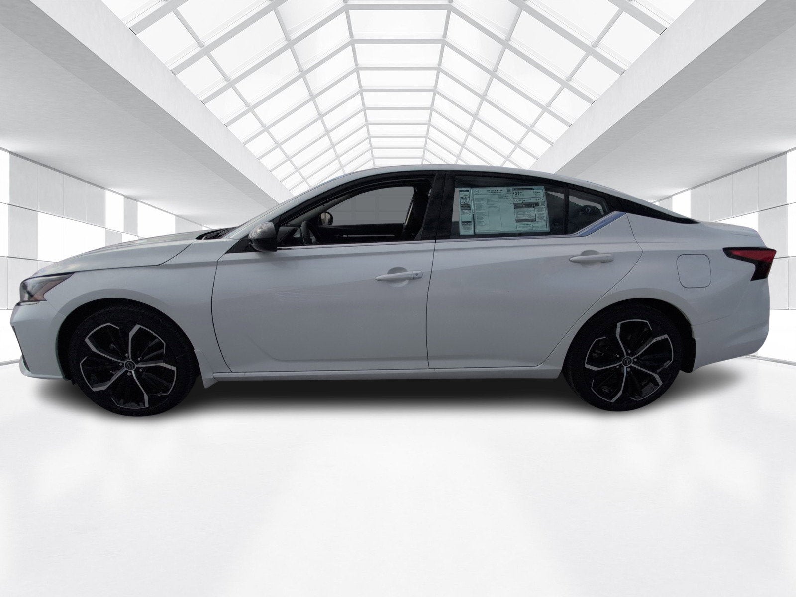 2025 Nissan Altima SR