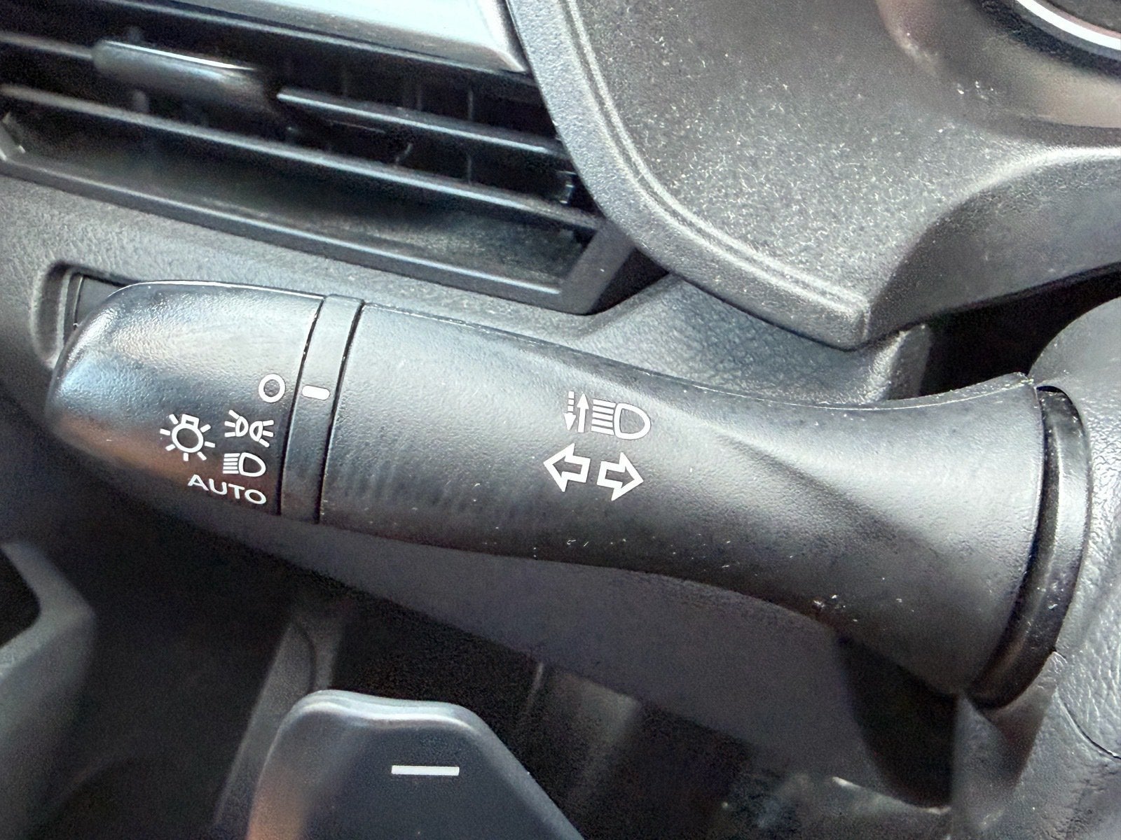 2024 Nissan Altima SR
