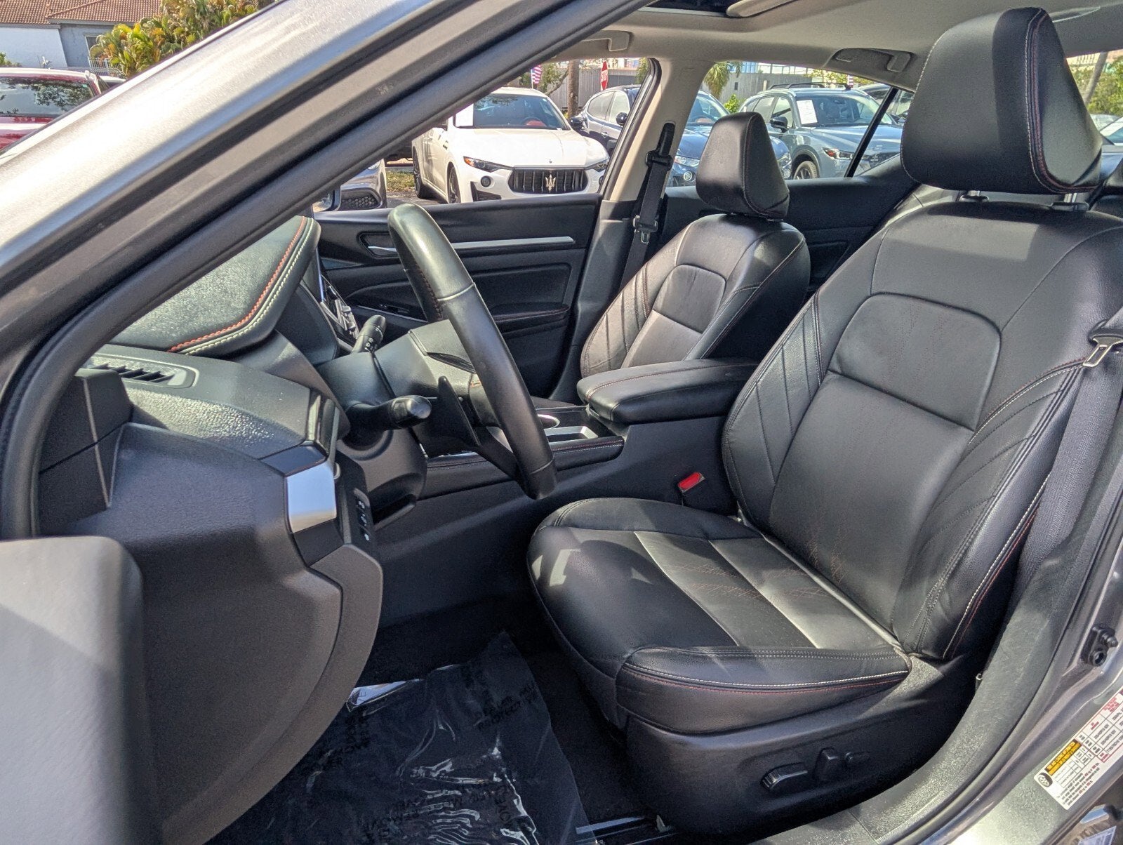 2025 Nissan Altima SR